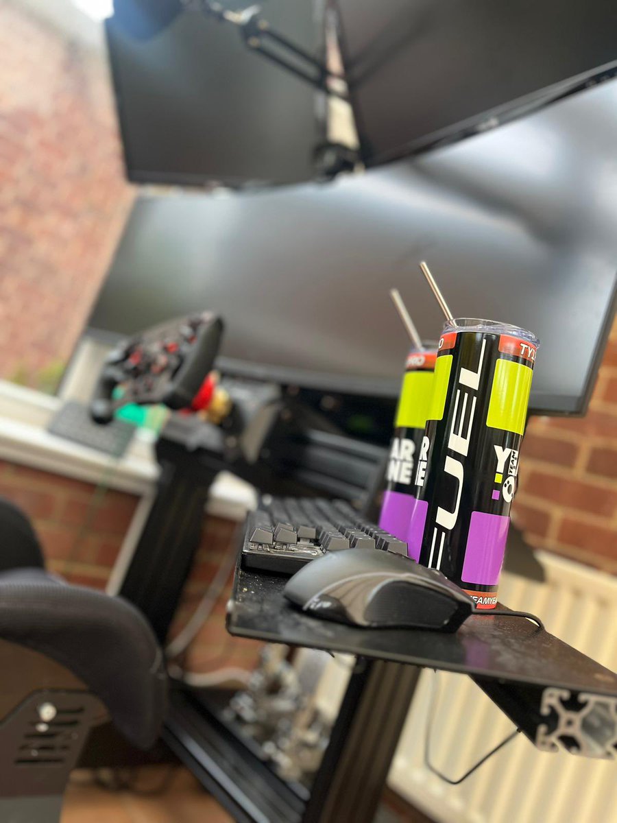 yearoneesports's tweet photo. Thank you @FuelCanArt these are so so good 

Give them a follow #RT #FUELLED https://t.co/z5Hduqutkg