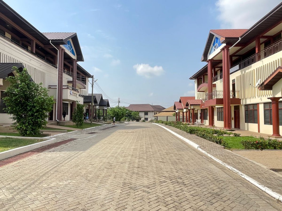 olagshs's tweet photo. A serene environment conducive for  effective learning
#olagshs #adom_mma #adommma #olagconnect #shsvibes https://t.co/34Z7KRN5ON