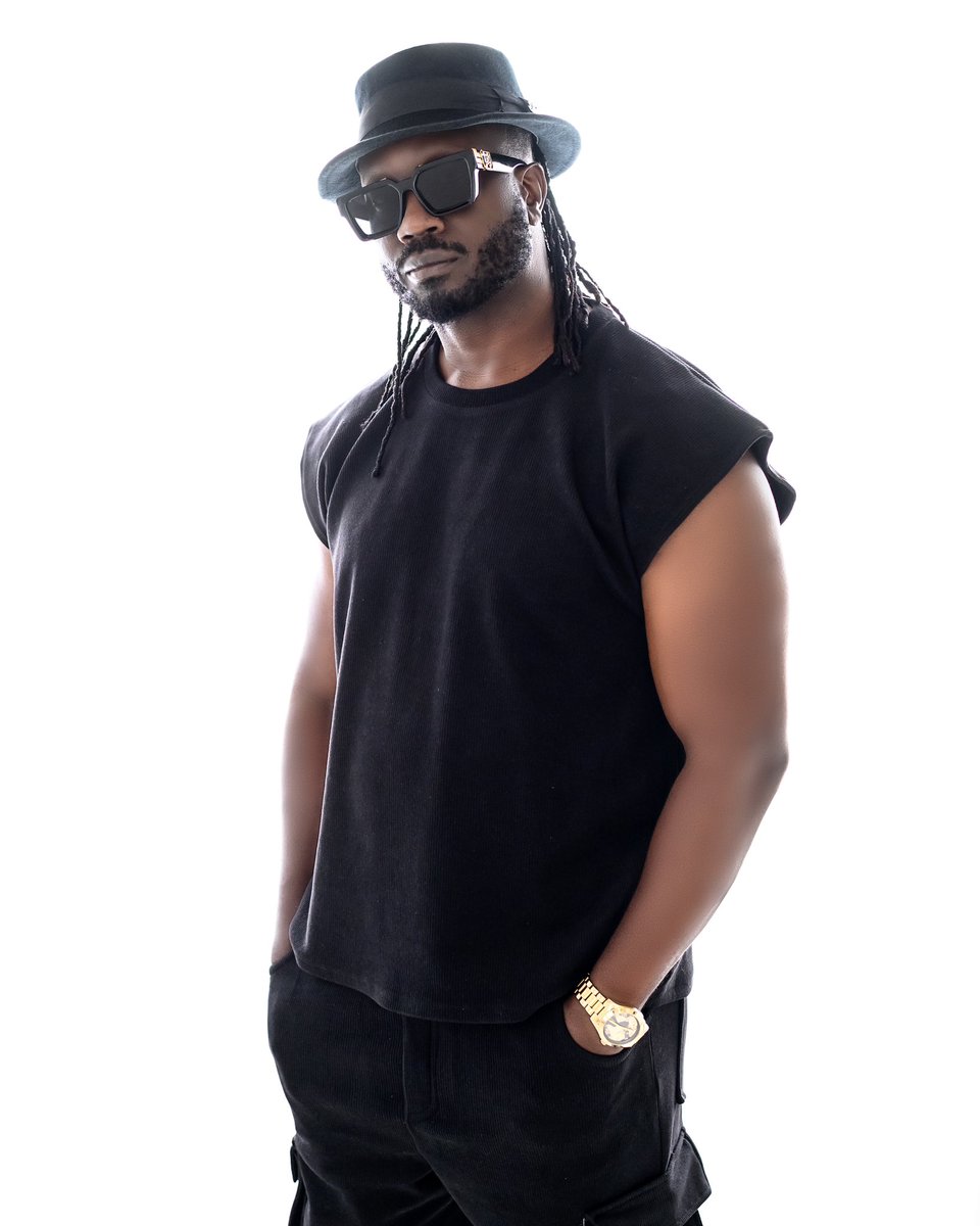 BebeCoolUG's tweet photo. God believing
Smart brains
Good Music
Good Looks
Good health
Money/Rich
Social capital
Respect
Beatiful Wife/husband 
Family
Make your combination for what your real/best artist should have.
You can give some examples too if you wish. https://t.co/RWIJZjyJb9