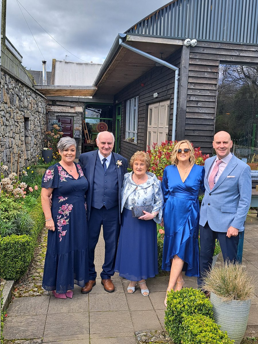 Fantastic day and night was had by all at the wedding of Ronan &amp; Candice last Thurs in the Barn Tyrellspass . Was great to have all the family together again .