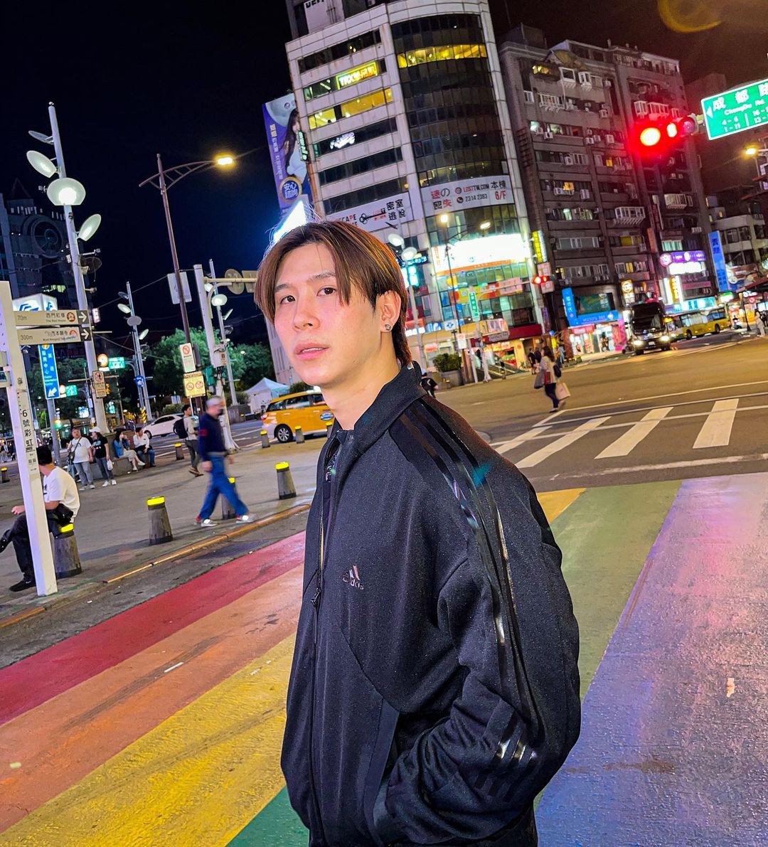ParkPlanett's tweet photo. IG UPDATED!!
"愿我们今生不离不开 💚"
ลุคสุดเท่ ชิลๆสไตล์สปอร์ตจากแบรนด์อดิดาส😆💚
#adidassportswear #adidasrunning #ultraboostlight #createdwithadidas https://t.co/20vT7cLAHE
