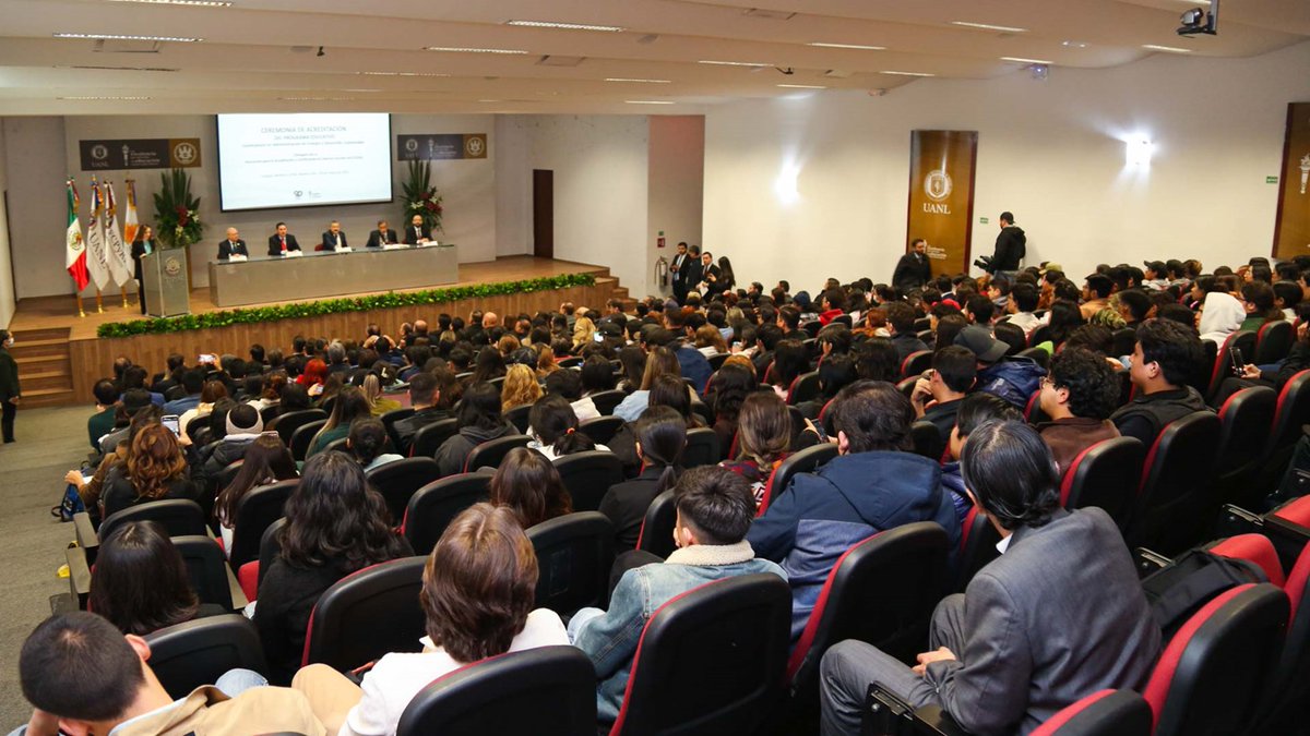 Resultado de su compromiso con la mejora continua, tras un riguroso proceso de evaluación, los programas de Administración de Energía y de Desarrollo Sustentable, de <a href="/PoliticasUANL/">Políticas UANL</a> de <a href="/uanl/">UANL</a>, <a href="/acceciso/">ACCECISO A.C.</a> les entregó acreditación de excelencia. ¡Enhorabuena! #FCPyRI <a href="/CopaesMx/">COPAES</a>