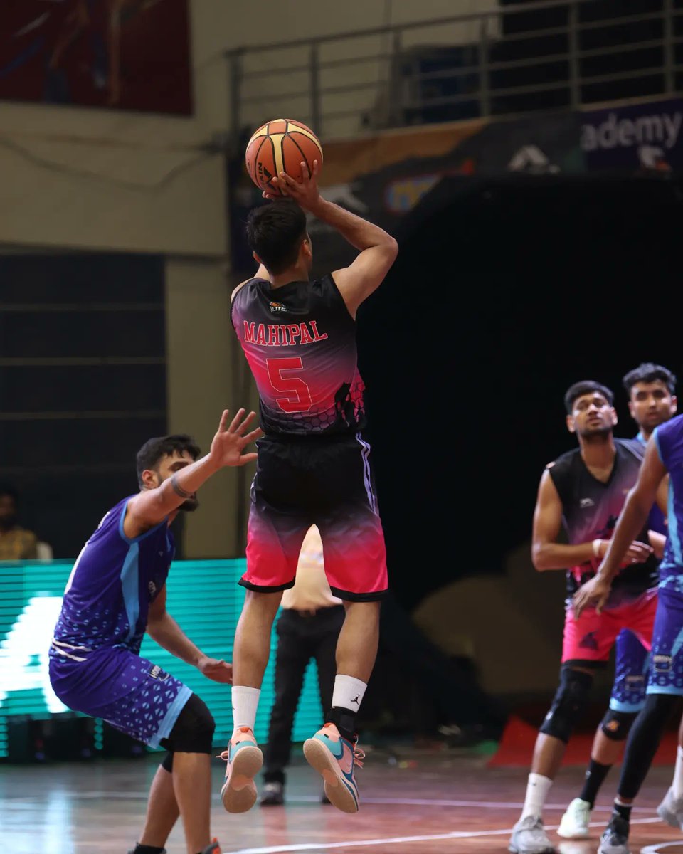 mahipalsingh_'s tweet photo. Success does not come overnight, but every effort you make brings you closer to your goals.
#EPBL #IndiaBasketball https://t.co/JQay4XP9Ln