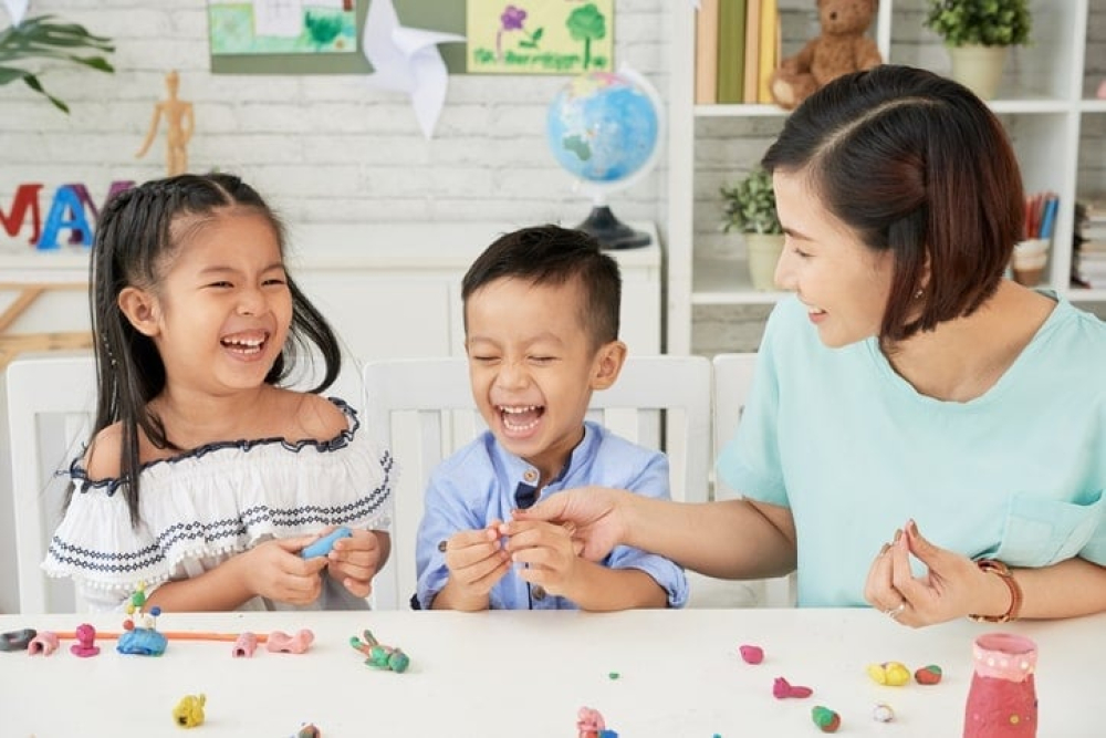 ForHappyBaby3's tweet photo. Positive parenting tips: Getting better results with humor, empathy, and diplomacy For Happy Baby https://t.co/Eiowyfc6DQ
