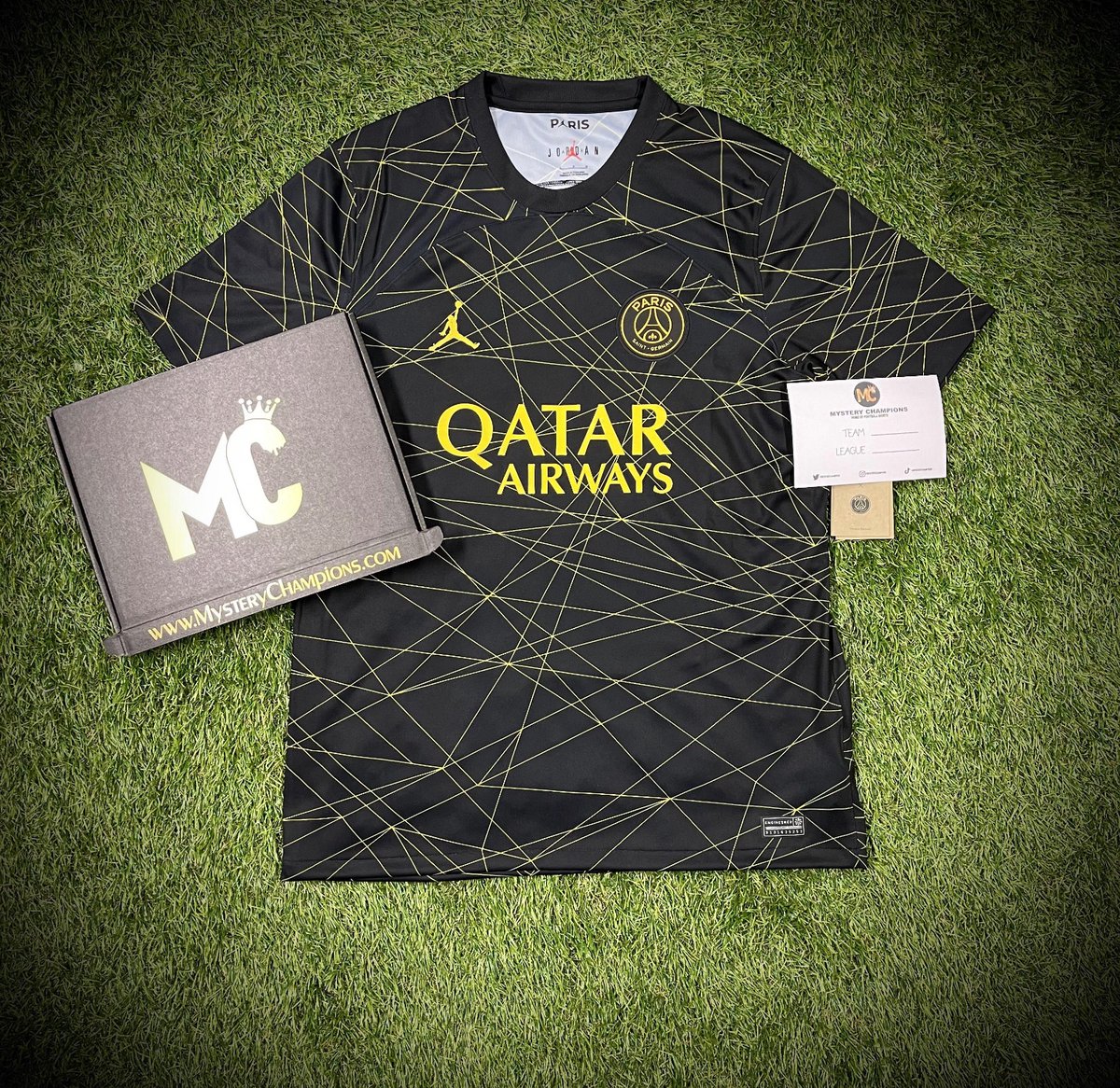 MysteryChampion's tweet photo. IF Haaland 🇳🇴 scores ANYTIME tonight we will giveaway a Football Shirt Mystery box 📦 

To enter 🤝

- Retweet 🔁
- Follow us! 🟢

Good luck! 🔥

 https://t.co/8EbrNTqmKl https://t.co/EyZCLsPE4A