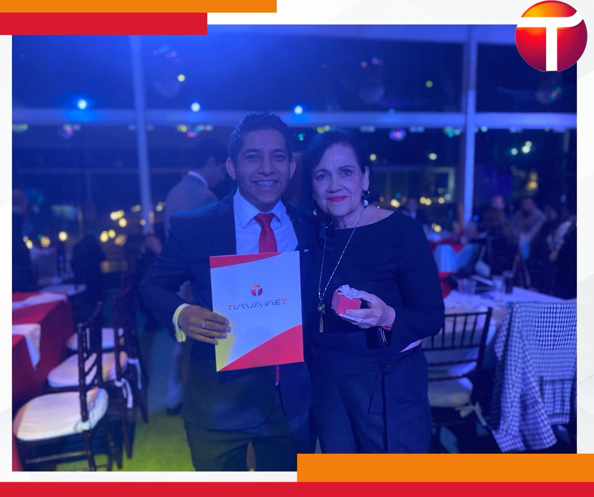 Timsanet's tweet photo. Asistimos a la entrega del premio Jaguar de oro, en donde se nos otorgó el galardón a la empresa tecnológica del año, en este evento tuvimos la oportunidad de convivir con grandes mujeres que diario trabajan por un mejor México. 📷
#jaguardeoro #conalide #mexico https://t.co/dRDQiGTvQV