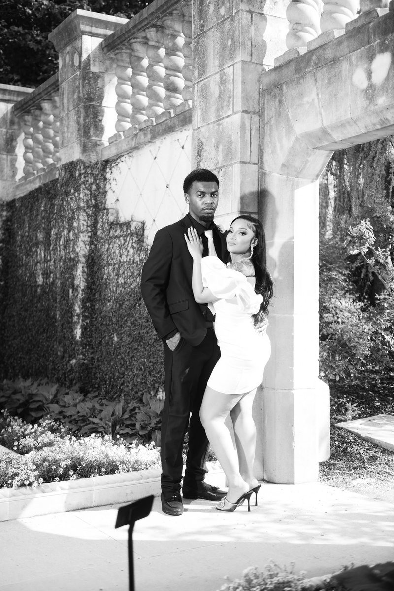 RoseGold_Pink's tweet photo. Our Engagement Pics was too cute 🥰 https://t.co/ztujbRhTVW