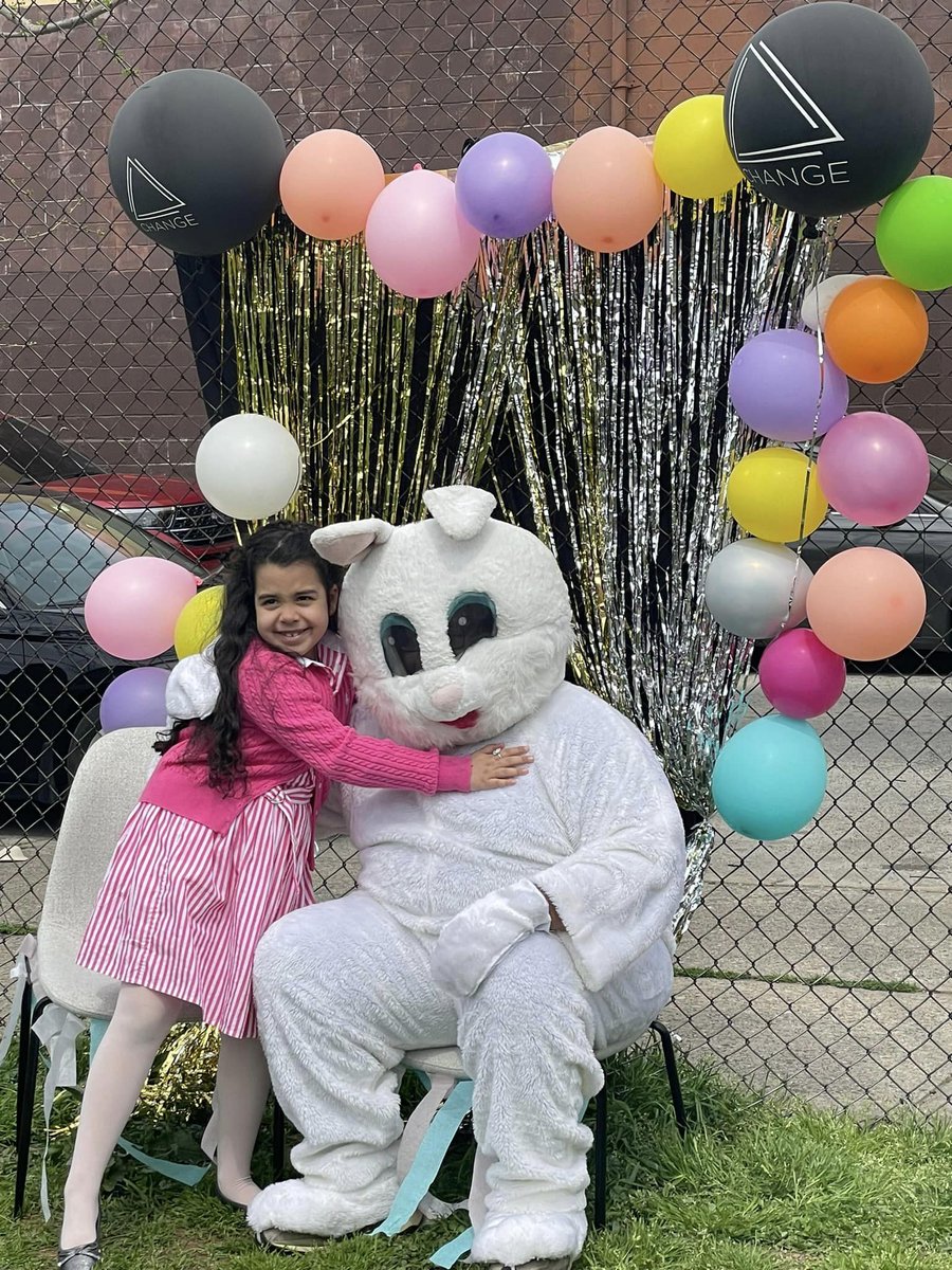 The 26th District Community Policing Team participated in an Easter Egg hunt on Saturday with <a href="/StoryFactoryPHL/">TheStoryFactoryPHL</a>. The children enjoyed some popcorn, cotton candy, and had a blast in the bouncy house! We hope everyone had a great holiday!