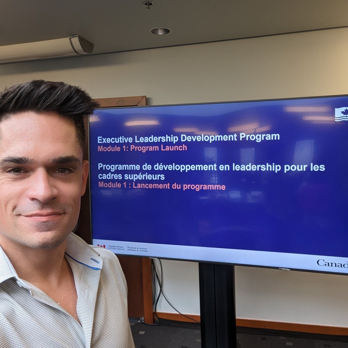austjnj's tweet photo. Today I start a months-long journey as part of the Executive Leadership Development Program. I'm feeling very lucky to have been selected as 1 of 26 executives from across the #GoC (and the only one from @GAC_Corporate!) 😍

👉 More about the program: https://t.co/AZKktE9kKW https://t.co/mr7pE1VcYO
