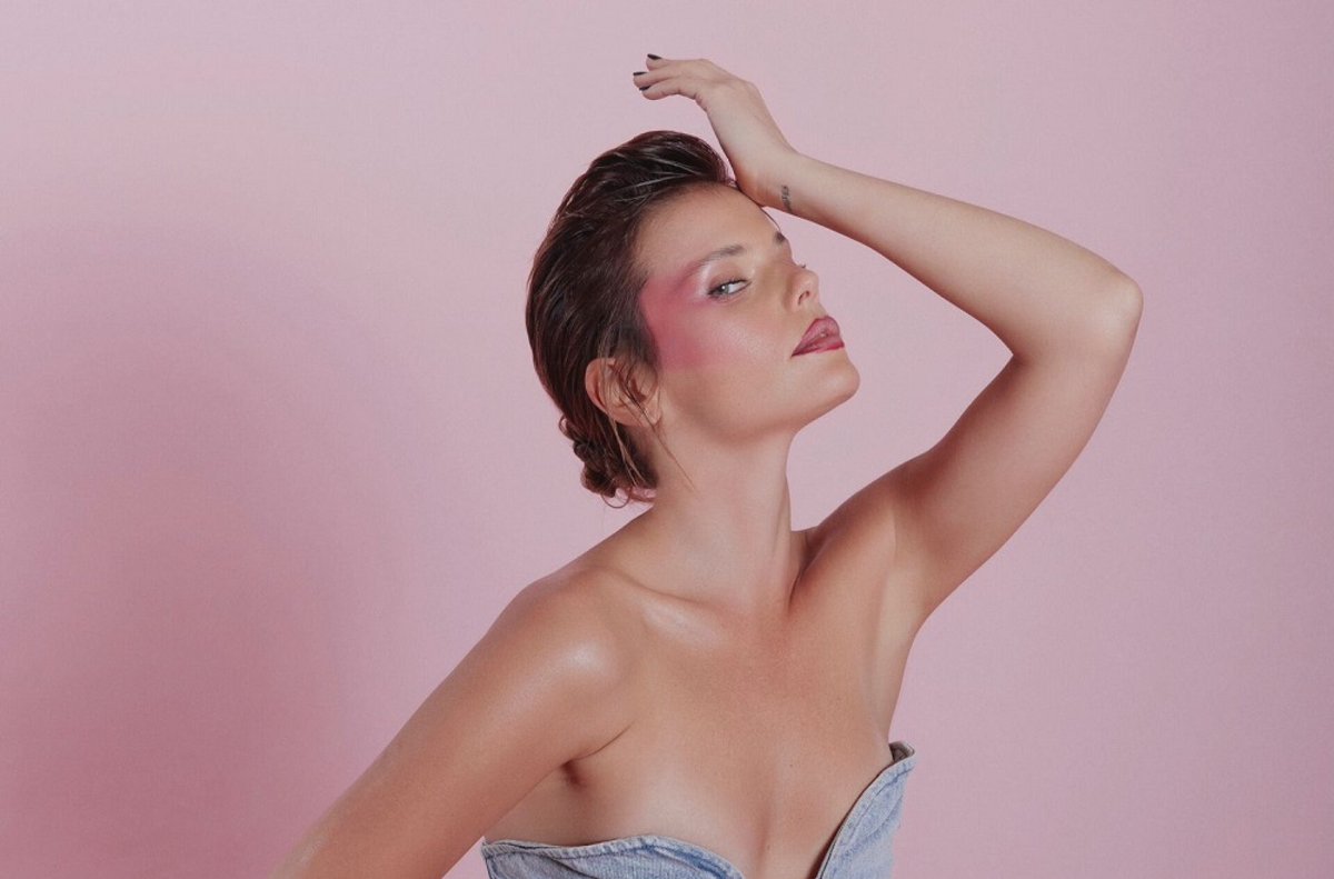 Annasofía Facello: "Tierra de amor y venganza", cómo la tratan en Argentina y por qué le agradece a Oreiro •elpais.uy/p39g03zq•