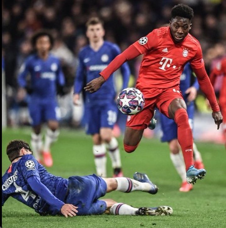 اذا كانوا بيومهم ف على سيتي السلام 🙏🏻