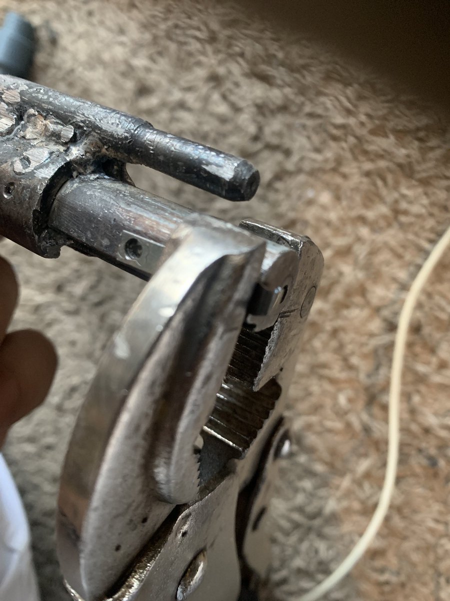 Robert on Twitter "Homemade 22magnum welded ar bolt has a extractor now!!"