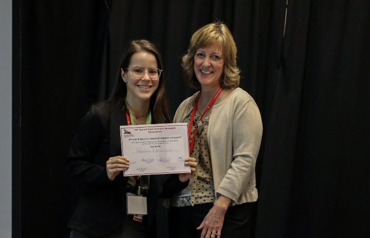 OSU_GSNS's tweet photo. 🎉WINNERS🎉 19th Annual Russell Klein Nutrition Research Symposium Molecular/Basic Student Research Posters! 1st: Ericka Velez-Bonet @erickavb_velez 2nd: Valentina Pita-Grisanti @Valentina_PitaG 3rd: Rui Zheng (not pictured) https://t.co/LuffeMNMWh