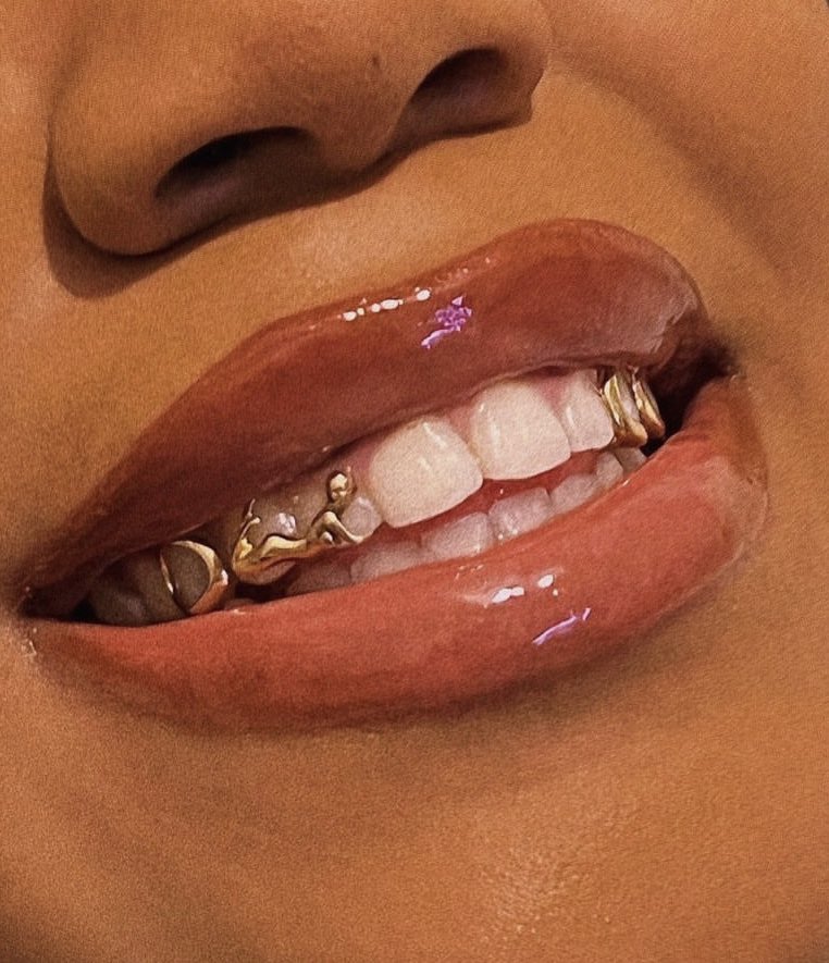 Outlander Magazine (@streetfashion01) on Twitter photo 