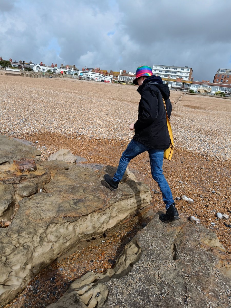 emmafriedmann's tweet image. Nice Easter break with @AndyFriedmann in Bexhill and Hastings.
#JudgeJules #MarcellaWoods #DannyRampling at @dlwp 
Walks on the beach, museums and castle.