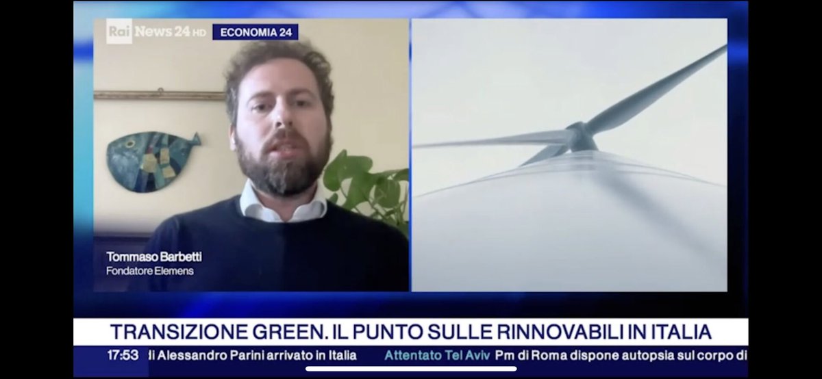 Oggi con <a href="/tbarbetti/">Tommaso Barbetti</a> siamo intervenuti per parlare di rinnovabili e di Schifani su <a href="/RaiNews/">RaiNews</a> alla trasmissione Economia24 con @RaffaCappuccio