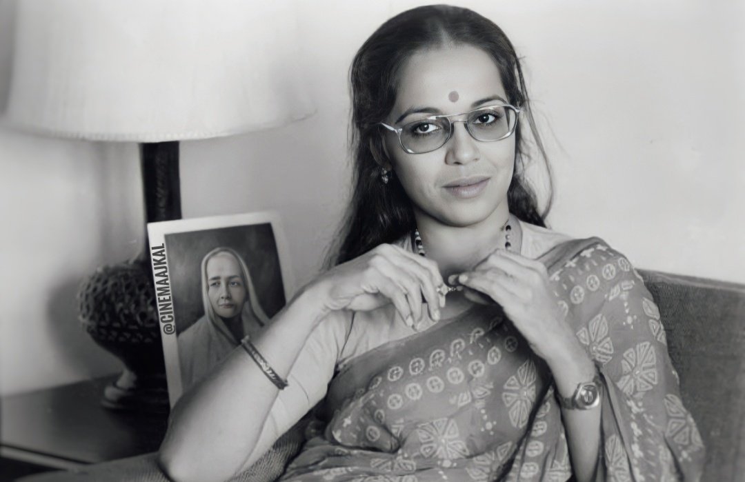 #RohiniHattangadi 🎂

'On The Set Of Gandhi Film Shoot'

Rohini in her hotel room on set during the filming of the movie 'Gandhi' New Delhi, India, December 1980.

The film was directed by Sir Richard Attenborough & received a 11 nominations at the 55th Academy Awards, winning 8.