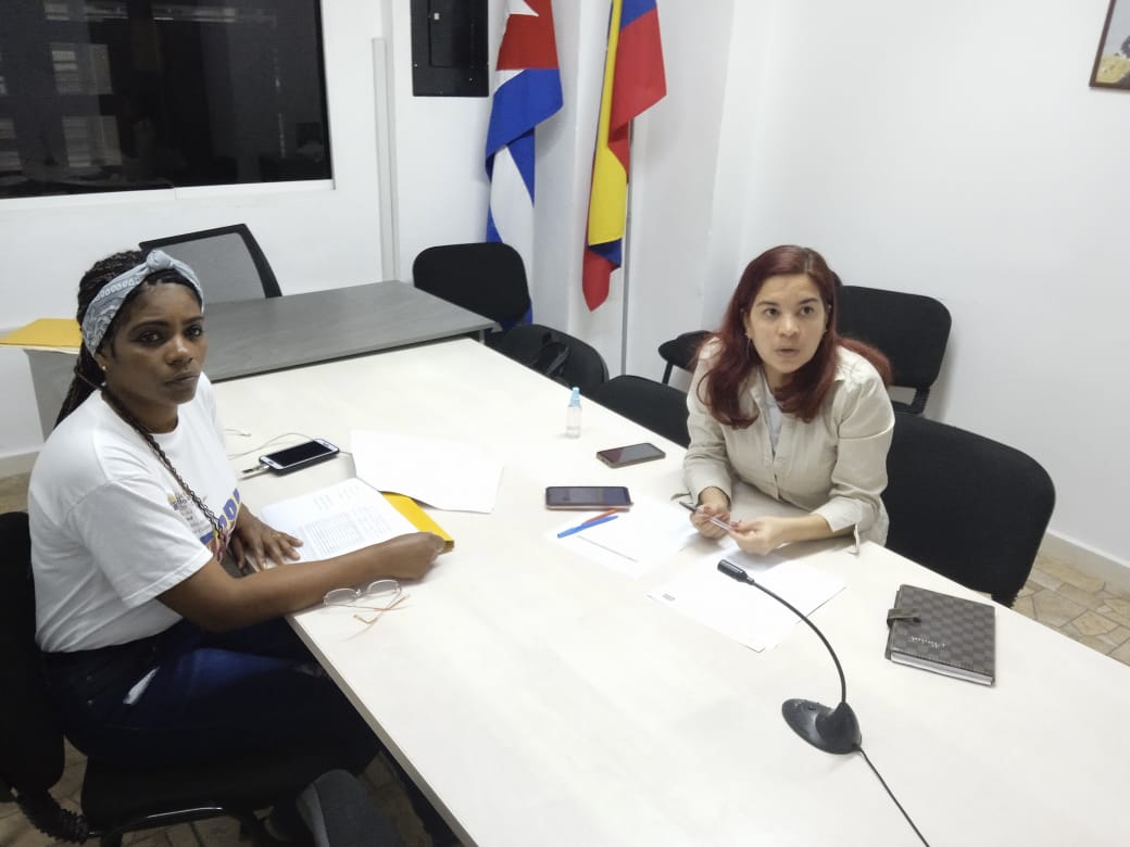 cubacooperaven's tweet photo. Videoconferencia de Docencia Nacional con los Estados, en relación a expediente estudiantil.

#CubaPorLaVida #MejorEsPosible #CubaCoopera ⚡⚡

@cubacooperaven @MagaGutierrezV @japortalmiranda @MinSaludVE @DocenciaVen ⚡⚡ https://t.co/9QU6eQpbWL