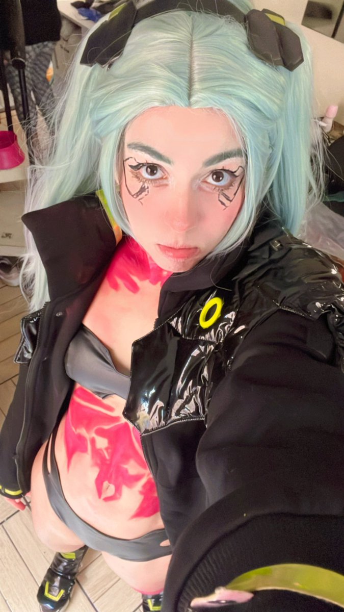 Neroko teta 5% maior on Twitter: