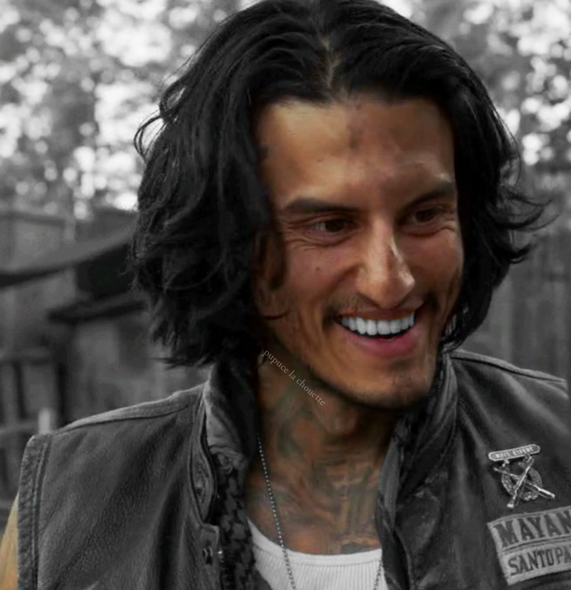ChouettePupuce's tweet photo. #RichardCabral
#JohnnyCocoCruz
#MayansFamily
Just because I needed a kind, sweet, benevolent smile.
And that I will miss #CocoLoco.
#MayansFX #MayansMC
#CantWaitForSeason5 https://t.co/Me7TbqbKtX