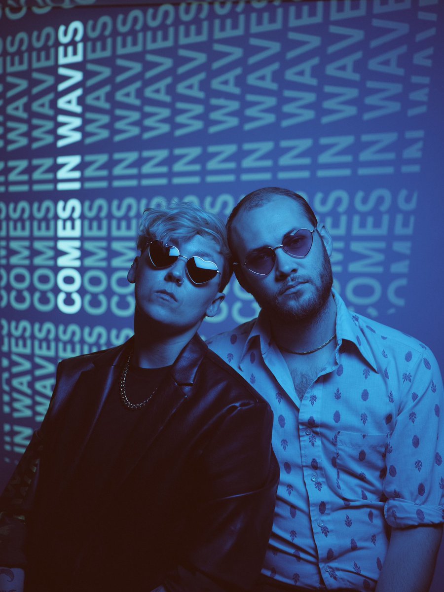 now introducing your 2023 song of the summer “Comes In Waves” 🌊 available 5.26.23, just in time for Pride month 🌈

“Comes In Waves” is 1 of 5 of our upcoming EP detailing the waves and tides of love, consciousness, growth, and rebirth from a queer POV. 

You’ll love this one 💙