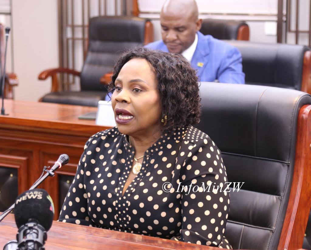 nickmangwana's tweet photo. “Priority is also being accorded to the Kwekwe-Nkayi-Lupane Road which reduces significantly the distance to Victoria Falls”#PostCabinetBriefing https://t.co/dsIW94HPRc