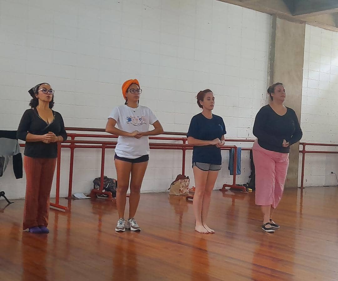 😜Siguen los ensayos de la pieza teatral  Mr Hamlet, una comedia teatral de Aquiles Nazoa 👏👏 con la coreografía de <a href="/miguelissa62/">Miguel Issa</a> y @laeme1313 💃

#VenezuelaEnEscena 
#TodxsSomosCnt 
#CompañíaNacionalDeTeatro