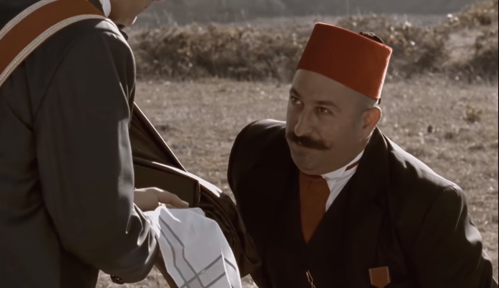 Aziz Vefa 1000 doları bugün g*tünden çıkarmış olsa 17.801 ₺ karda olacaktı.