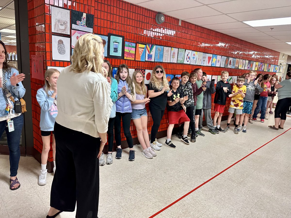 The first#PartnershipAward of the day goes to Allison Puhrmann of Afton-Lakeland Elementary.  Thank you, Allison, for all you do for our kids! #ponypride