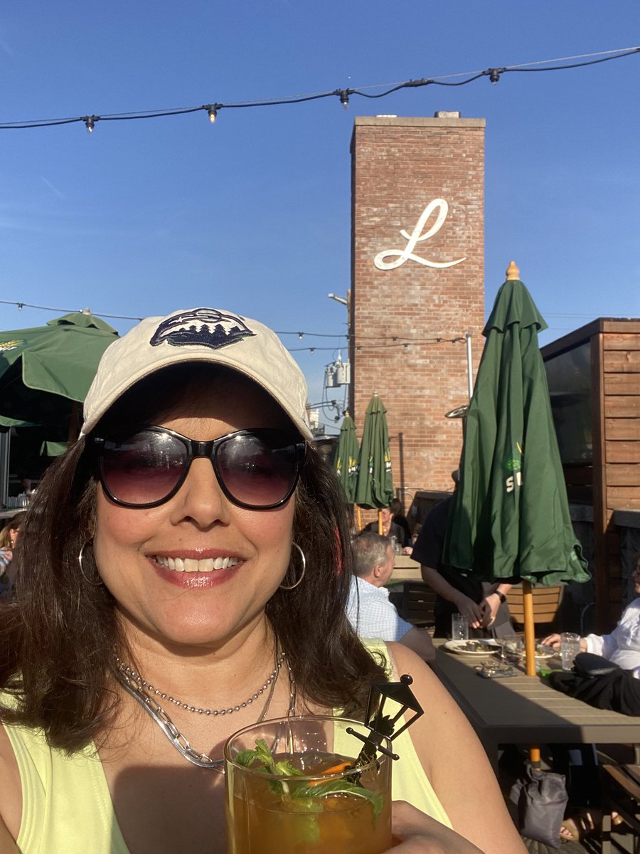 Cheers, <a href="/DeRushaJ/">Jason DeRusha</a>! Patio season <a href="/TheLexMN/">The Lexington</a>!