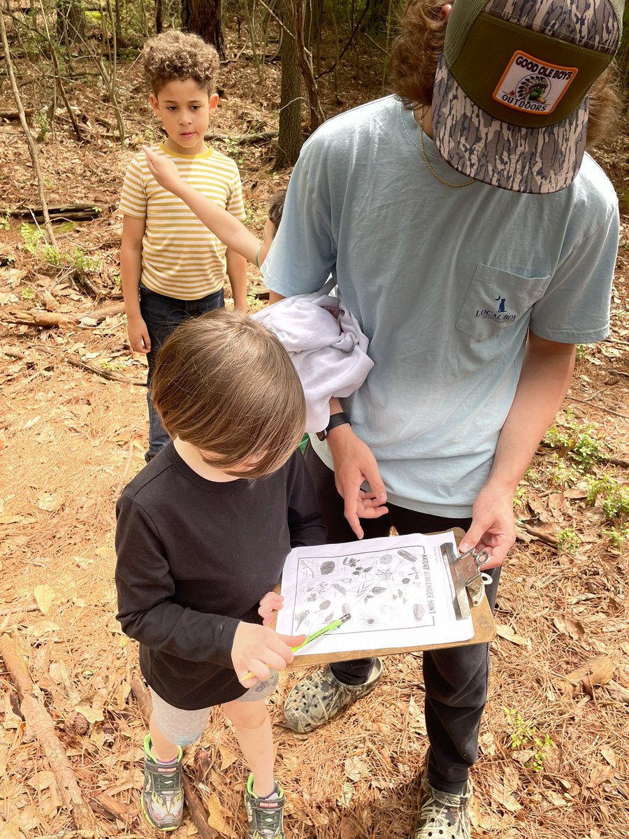 LovePrimarySTEM's tweet photo. When campus is within walking distance of HS campus and you coordinate with the HS Agriculture class to assist 2nd gr on a nature hike scavenger hunt! Got about 240 kids outside over 3 days @OutTeachEd_SE @OutTeachEd what will u 👁️🦻👃🫱       
@GaDOEScience ☀️🦋🐝🍄🐌🍃🐾🕷️🦅🦎 https://t.co/Y6FuzvguTE