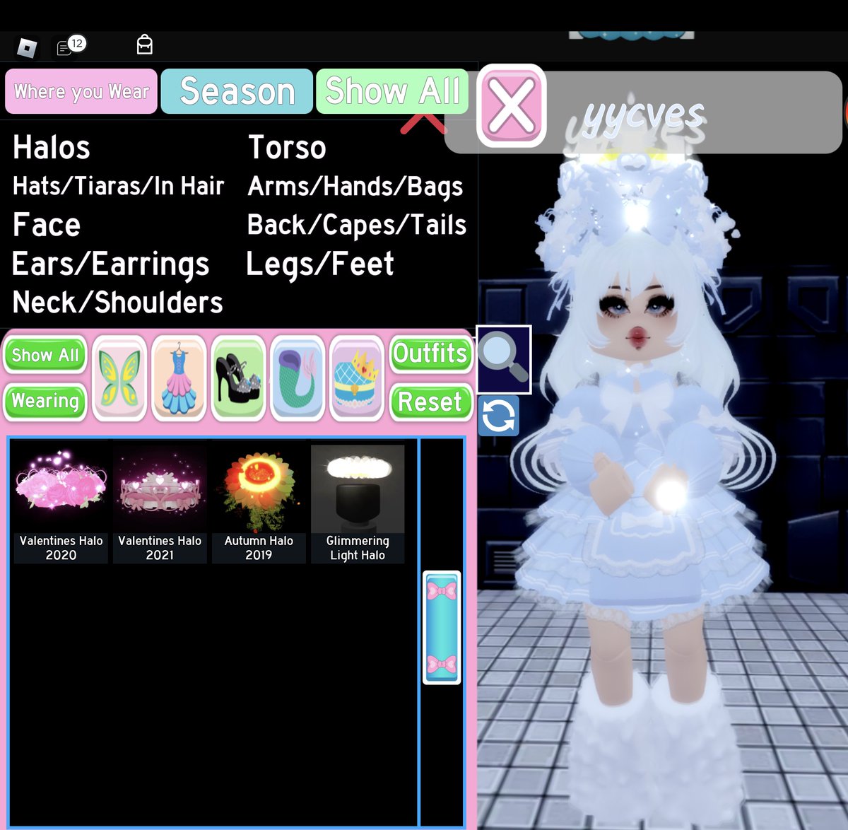 yycves's tweet photo. Doing halo for halo!
#royalehightrading #royalehightrade #rhtrade #royalehighHalo #royalehighrobux https://t.co/v5ReekXKvv