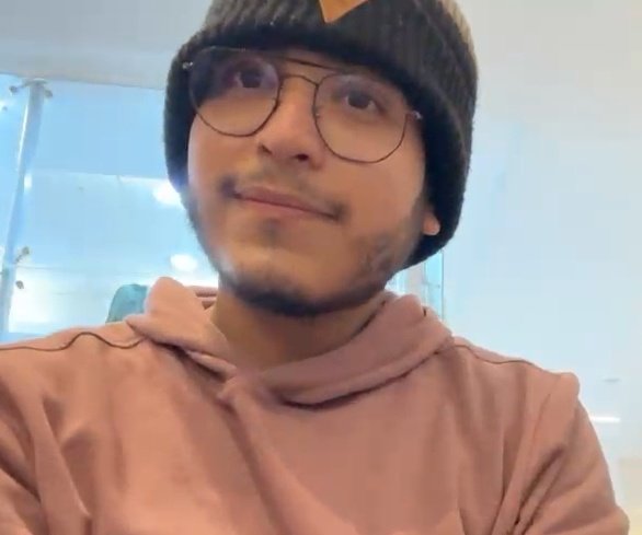latteHeat's tweet photo. ⋆ ˚｡⋆୨୧˚Mini hilo curativo de Aquino siendo un pancito que es lo único que está bien en este mundo ❤️‍🩹˚୨୧⋆｡˚ ⋆ https://t.co/bjpBuWWNSB