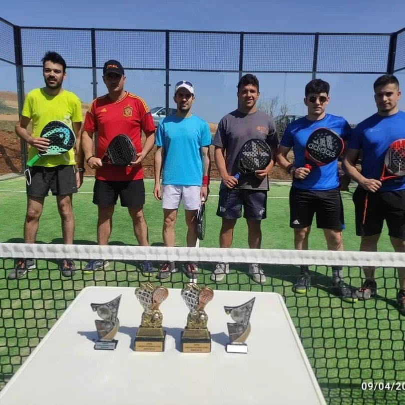 Este fin de semana pasado ha tenido lugar la inauguración de la 🎾pista de pádel de #Membrillera, con un torneo intercomarcal al que fuimos invitados a participar junto con #Jadraque, #Medranda y #SanAndrés
  Queremos 🎉felicitar a Nacho y Guille, que … instagr.am/p/Cq6XFFRM2j8/