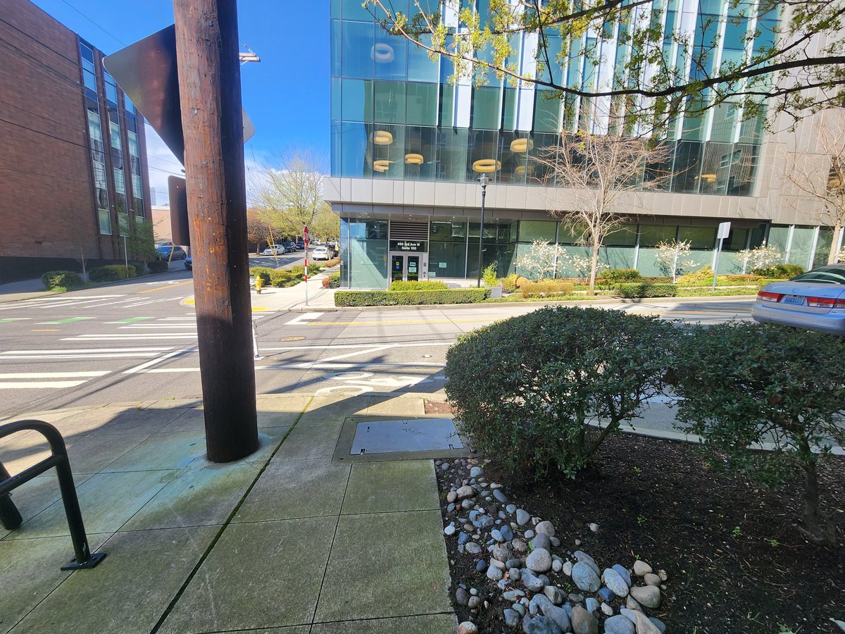 bathrooms4all's tweet photo. Business: Dept. Of licensing
Address: 450 3rd Ave W Suite 100 Seattle, WA 98119
Gps: 47.6220267, -122.3603193
Hours:
Sat/Sun ~ closed
Thurs ~ 9:30-4:30
Every other day 
   ~ 8:30-430
Code: check in at the counter &amp; make up a reason for being there (renew ID) #OpenBathrooms4All https://t.co/Y21R9EjS6l