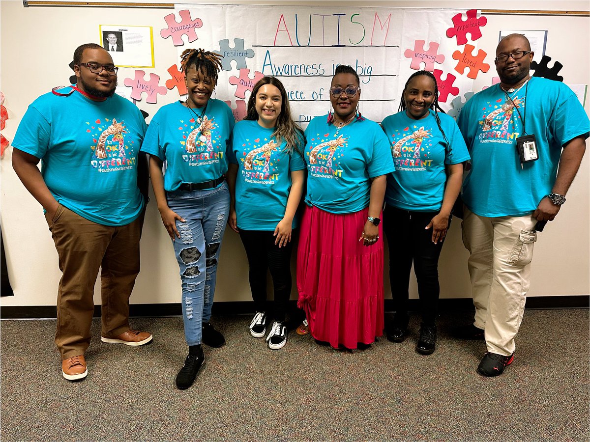 Desiree Rose Lewis tweet media