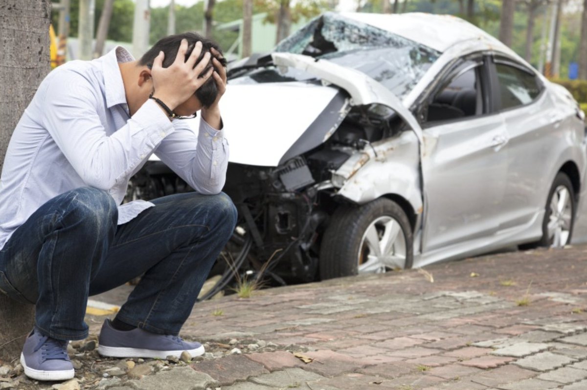 Vehicular Homicide can be a serious charge in lieu of a fatal car accident. Read our new blog post to understand what that means.
mcaleerlaw.net/vehicular-homi…
#caraccident #carcrash #accident #vehicularhomicide #criminaldefense #criminallaw