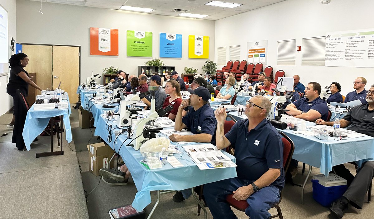 ProbioticSol's tweet photo. A great start to the 2-day wastewater microbiology course with Dr. Toni Glymph Martin at our facilities in Gilbert, AZ. 

#Wastewater #Water #Microbilogy #Arizona https://t.co/xML2ANAfHe