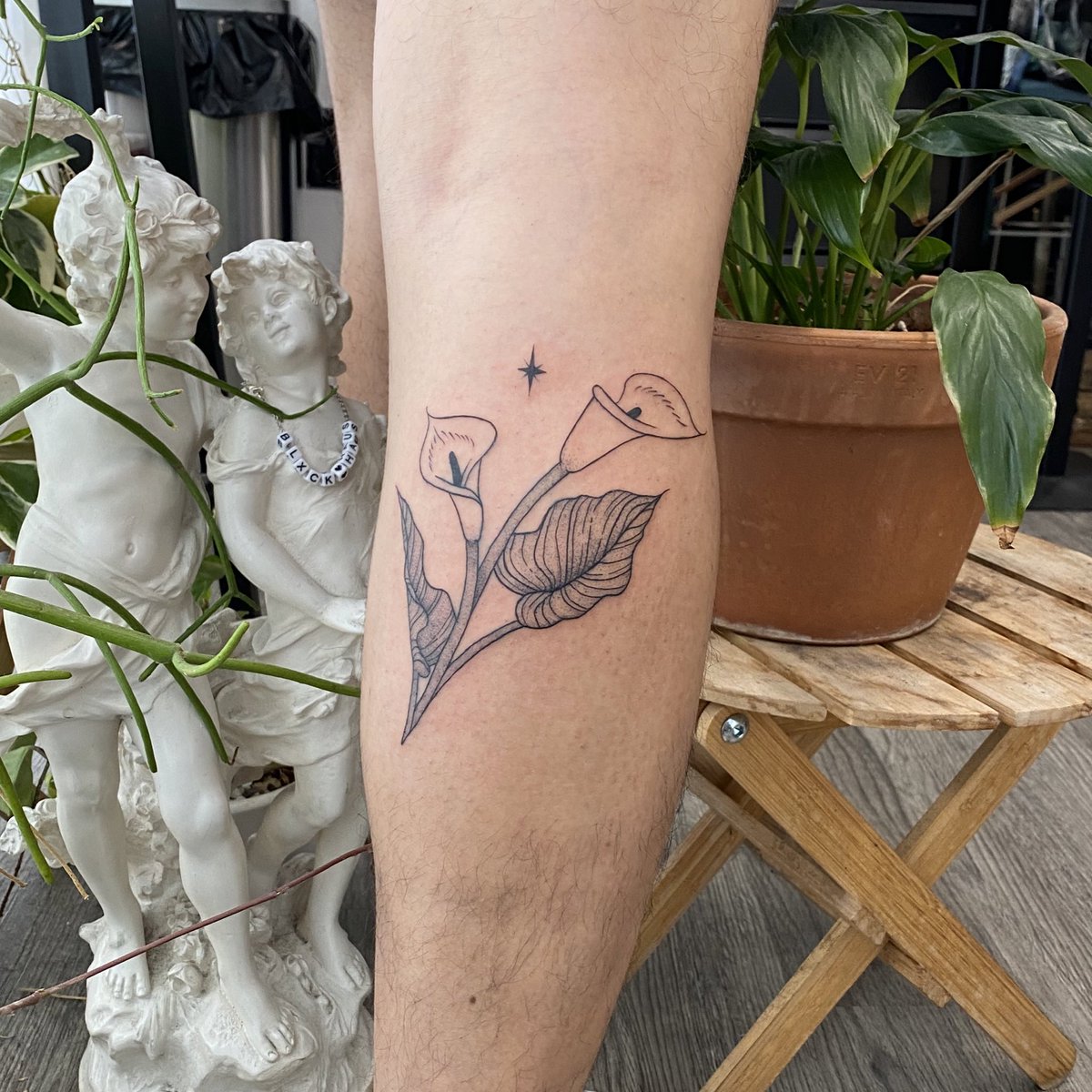 darth small tweet media