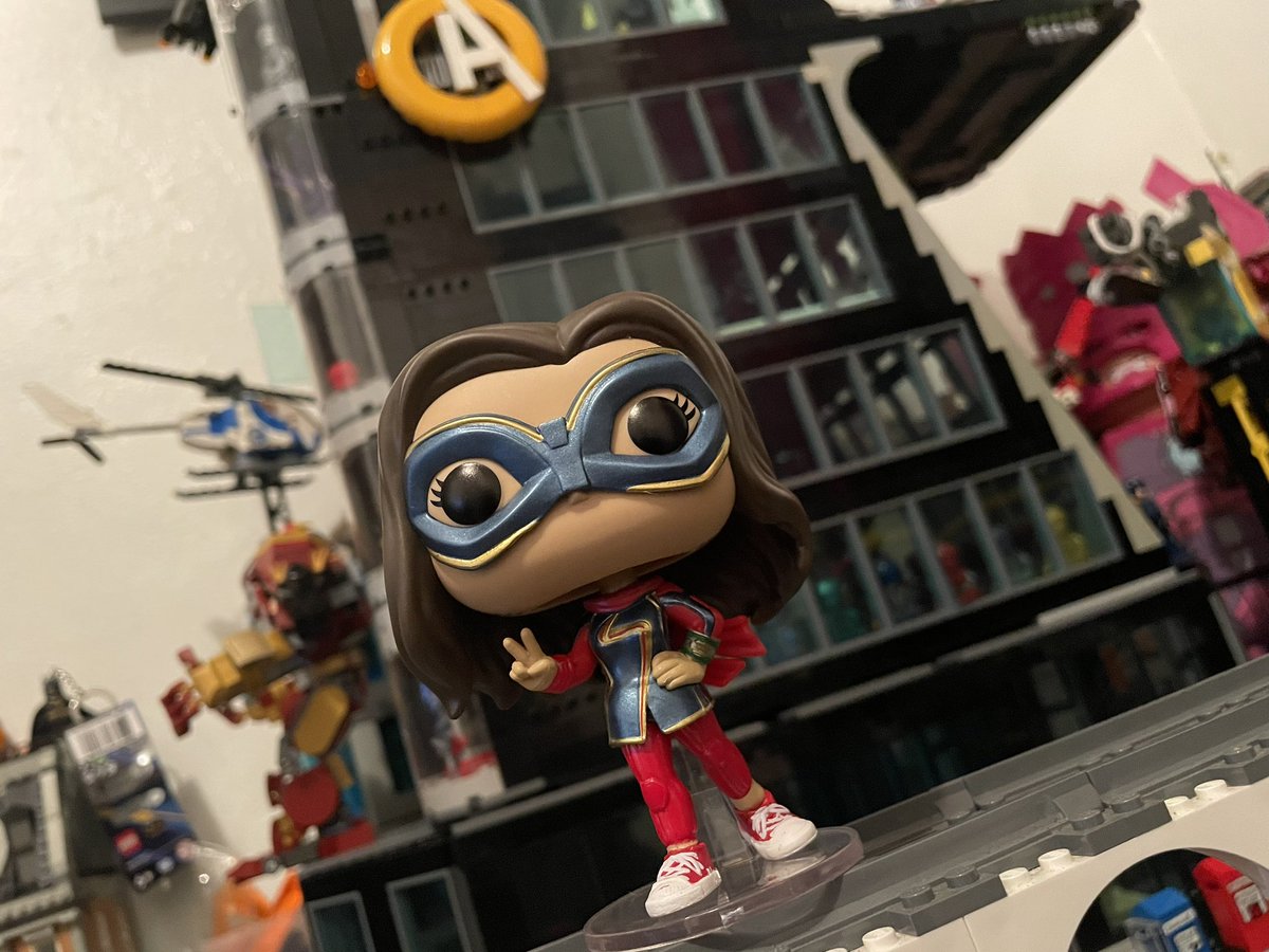 verkaryus's tweet photo. Ms. Marvel!!

#KamalaKhan #MsMarvel #avengerstowerlego #lego
#funkoPOP #funkography #funkopopcollection #funkofunatic #marvel #mcu #lego  #messycity https://t.co/uLs2oBz6EG