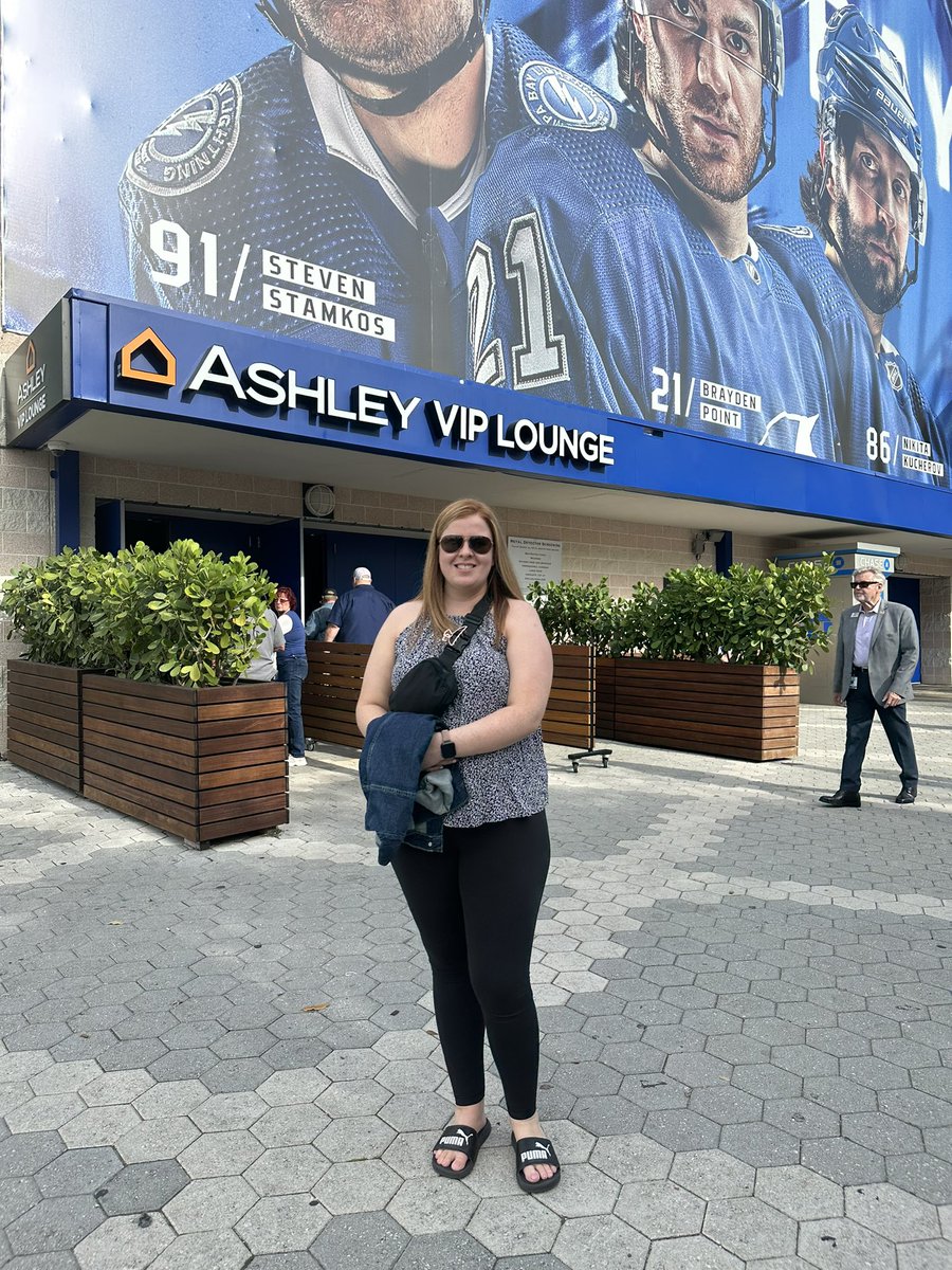 Thrilled to be in Tampa to watch the #TorontoMapleLeafs #TML #LeafsForever #GoLeafsGo <a href="/Meggg_e/">Megan D</a>