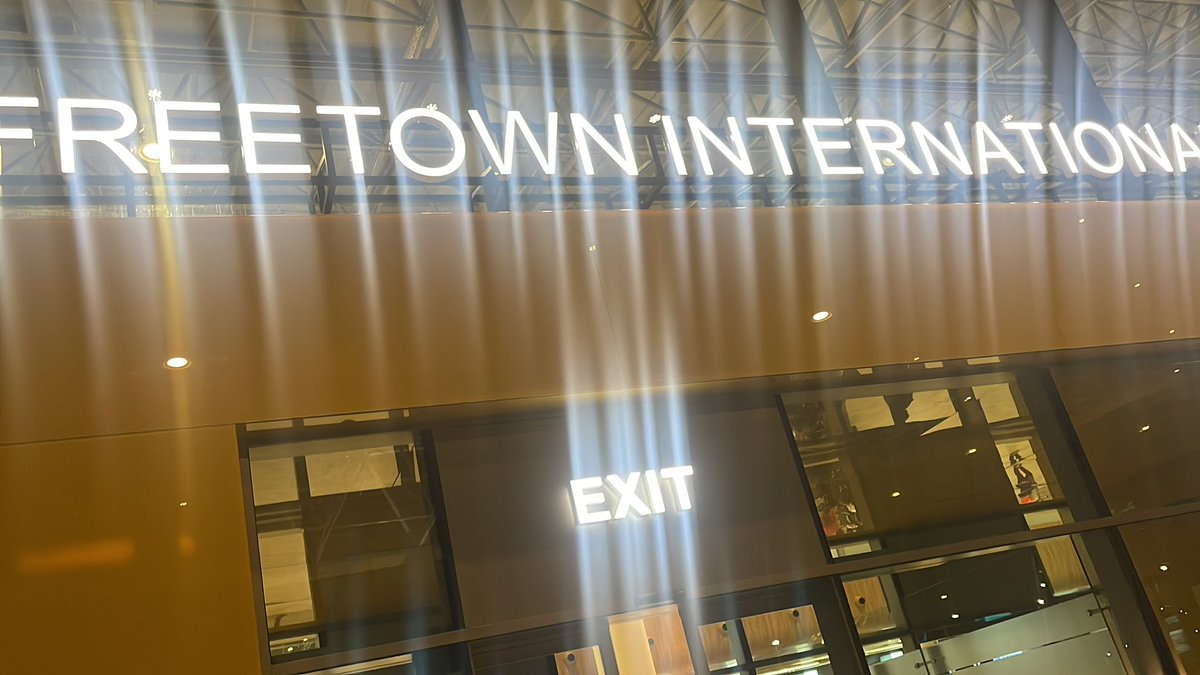 Uncle Chris🇸🇱🇩🇰 on Twitter "New airport terminal is beautiful 😍 