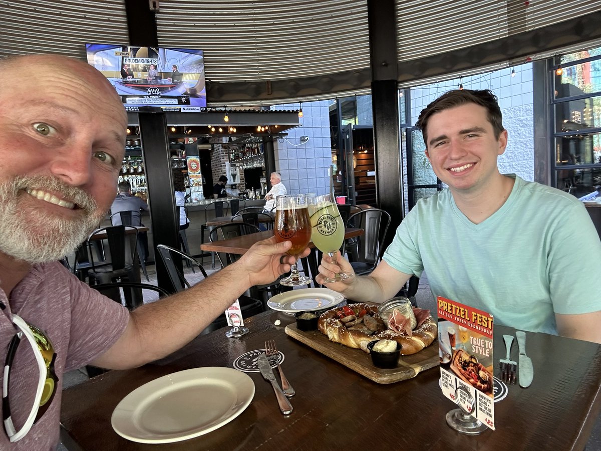 trandyblunt's tweet photo. Cheers to @tommybluntjr! Celebrating his successful thesis defense today for his Barrett honors degree at #ASU! #smartypants #pedalhausbrewery https://t.co/ezlvkmwmQq
