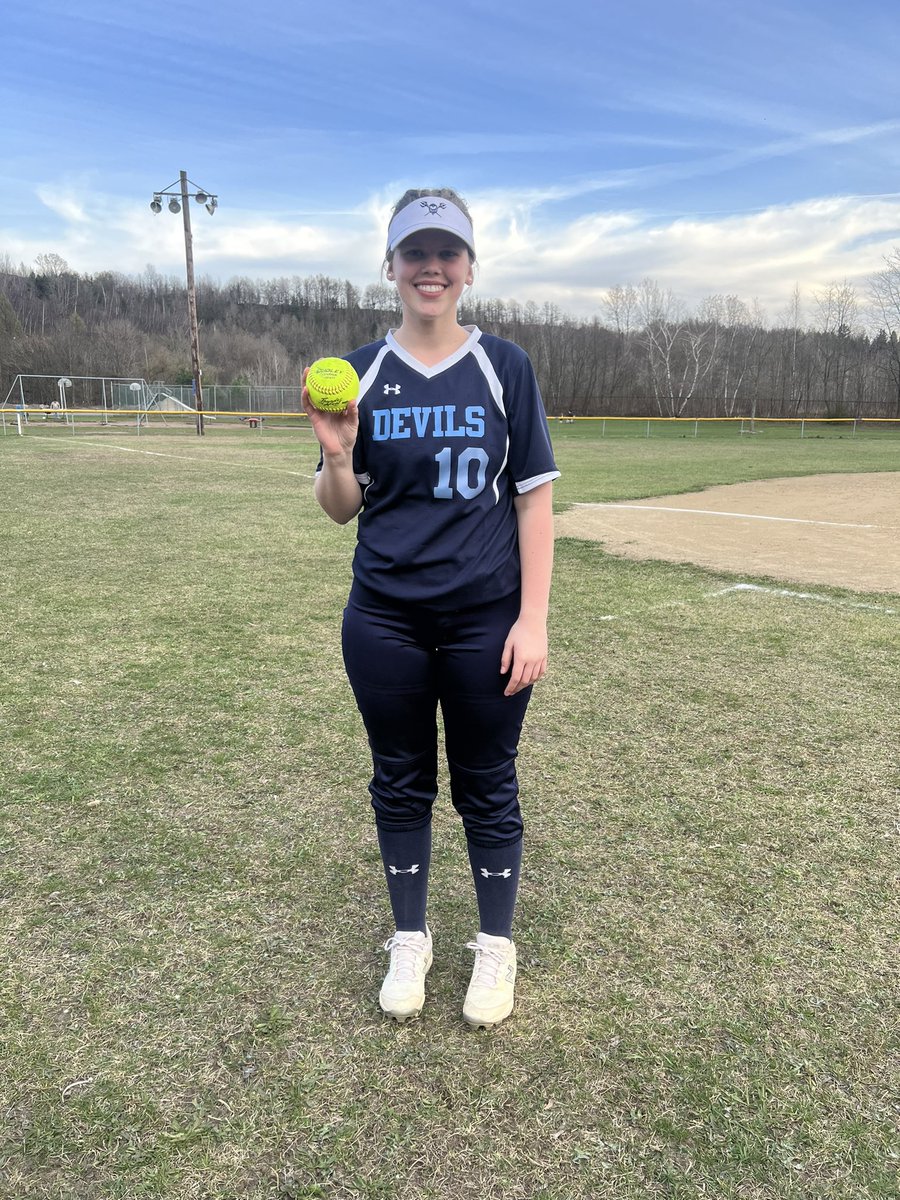 SVBlueDevils1's tweet photo. Softball final:
Marian - 5
Shenandoah Valley - 4

Morgan Labosky hit a two-run homerun for the Lady Devils! https://t.co/6D7xqultJV
