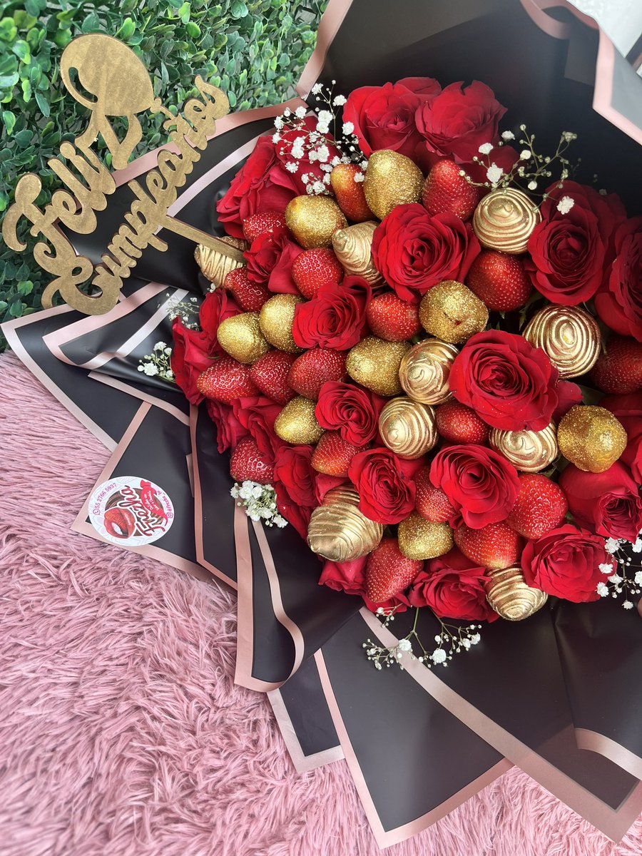 frezhalu's tweet photo. Elegante y delicioso!!!
#hbd #FelizCumpleanos #felicidades #fresas #fresasconchocolate #detalles https://t.co/LTgSqfv1zu