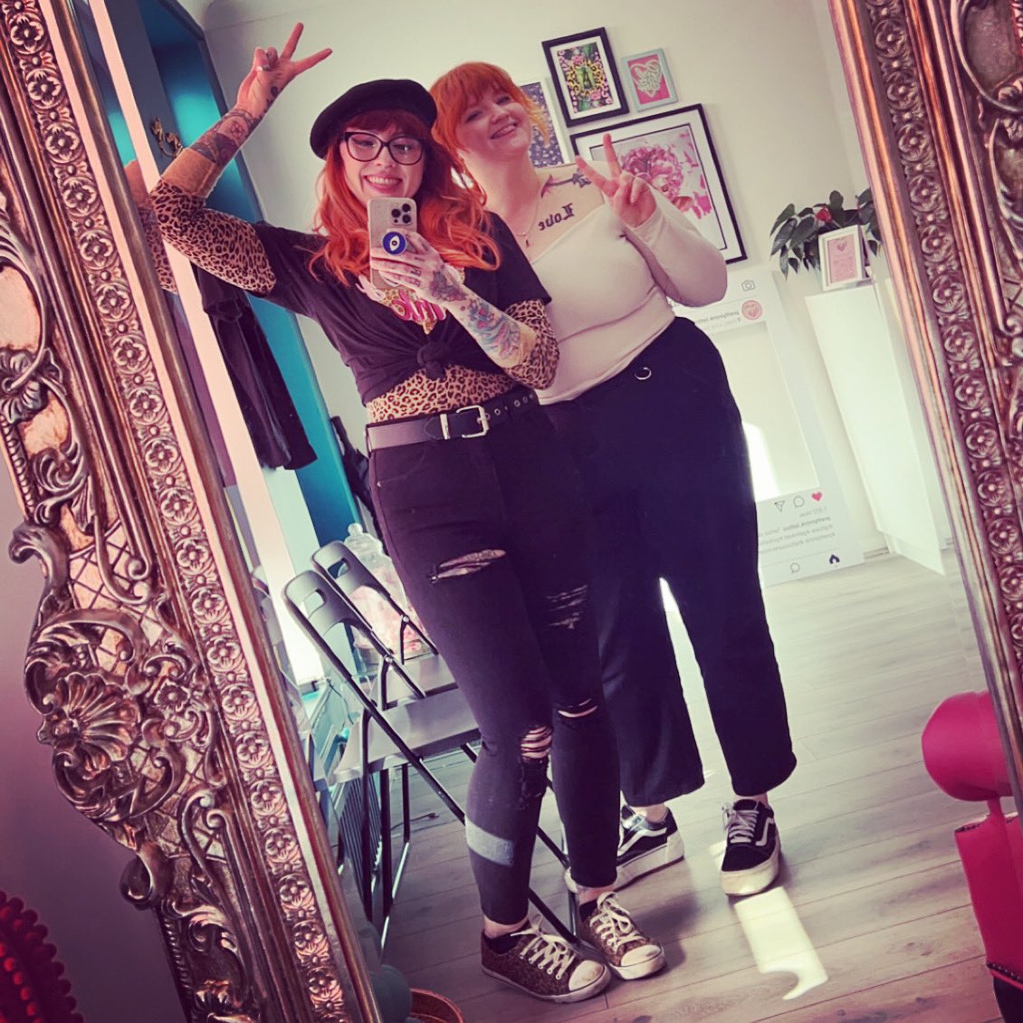 Pretty in Ink tweet media