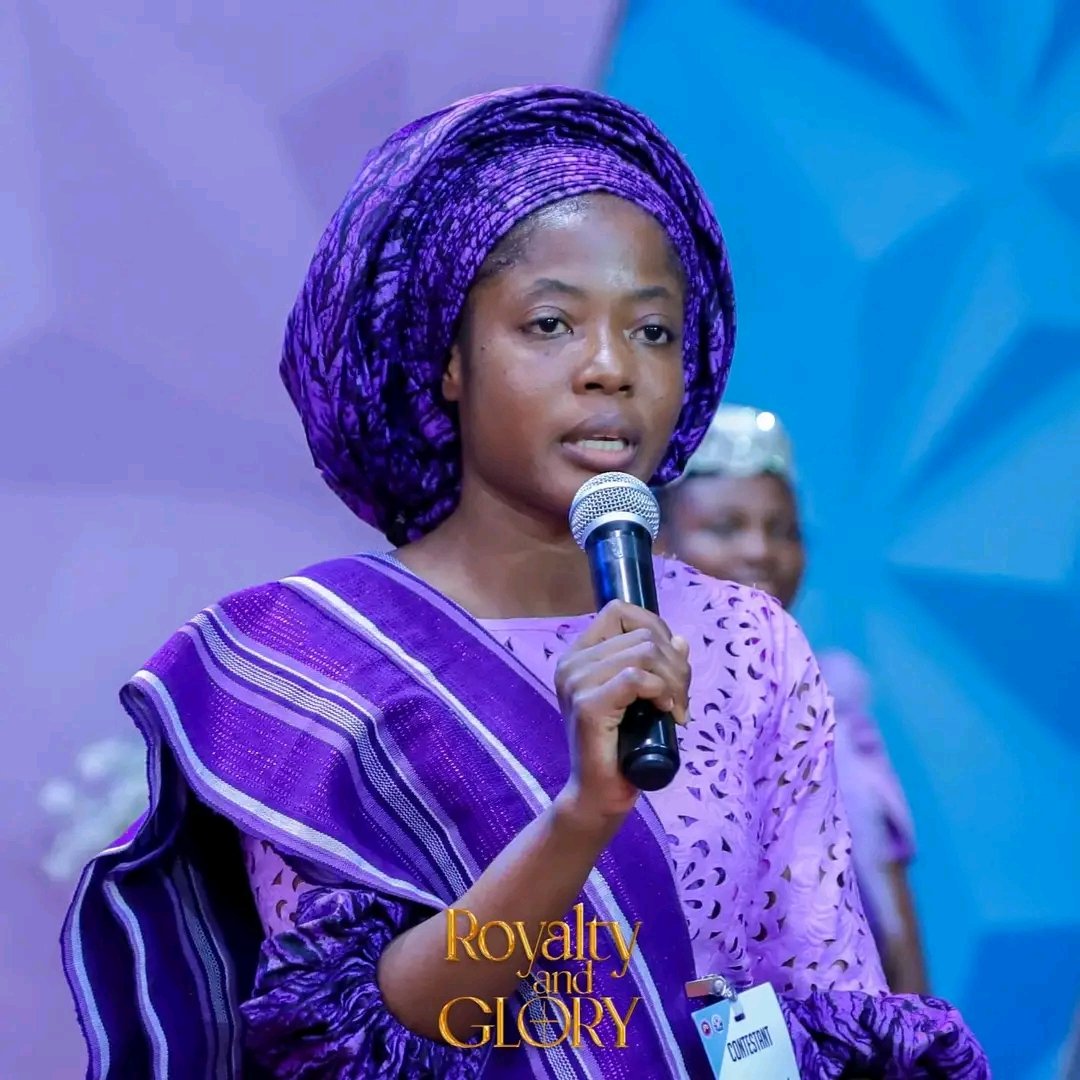 gospelfilmsng's tweet photo. The overall winner of the Mountain of Fire And Miracles (MFM) First Fashion Show themed- "Royalty and Glory" is Oluwatunmise Ayanda who represented the Ushering Unit.

📸 Credit - MFM page
Thread (1/7) 🧵🧵🧵 https://t.co/1rp8PPwkcs