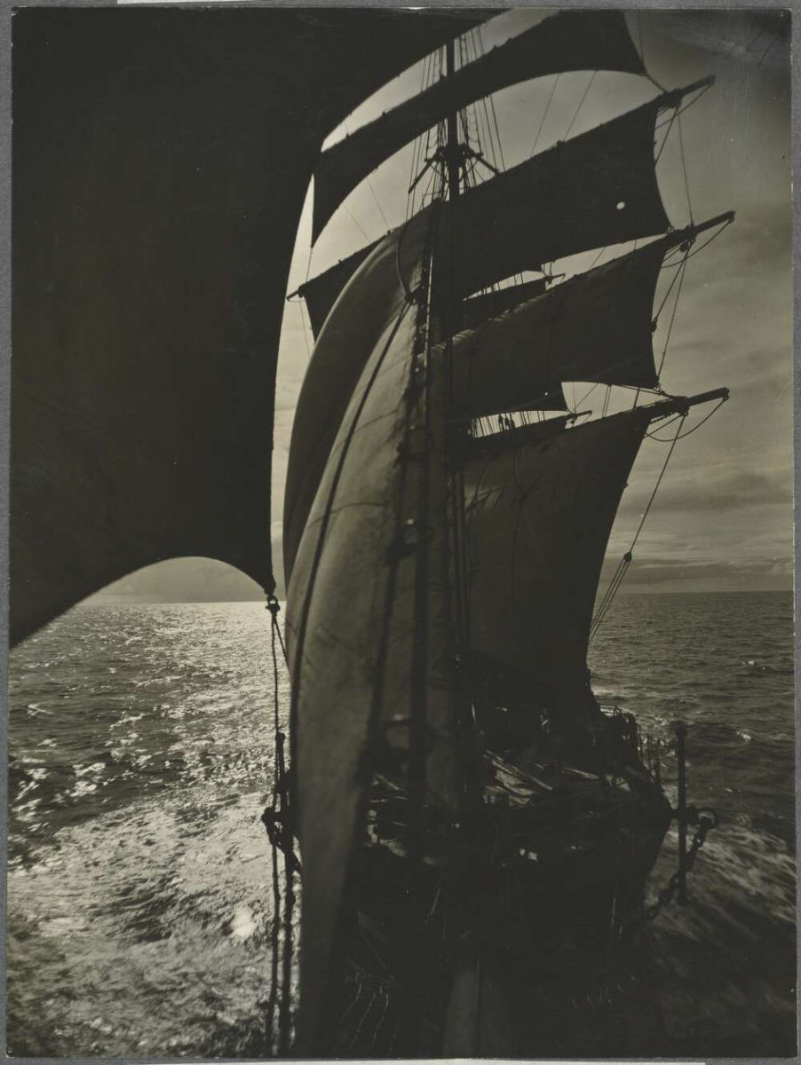 ⚓️MarioDeFenza⚓️ on Twitter: "Untitled 📸 Frank Hurley"