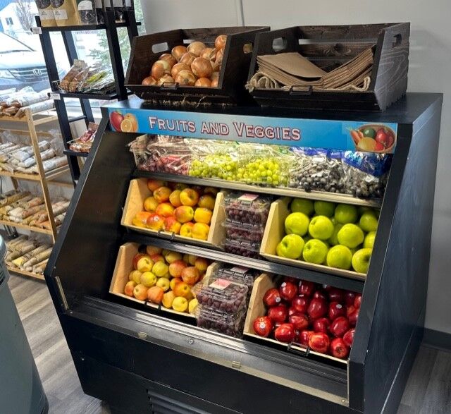 Attention all fruit lovers! We just restocked some of the freshest and juiciest apples and grapes around!   Don't miss out on this opportunity to grab your favorite fruits at affordable prices.  🛒🍎🍇

Apples - $1.25lb

Grapes - $2.00lb

4836 45a Street, Lacombe, AB