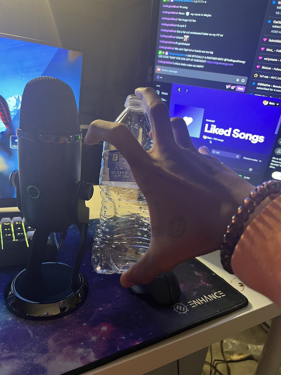 How Big Are Your Hands Reddit How Big Are Your Hands Reddit